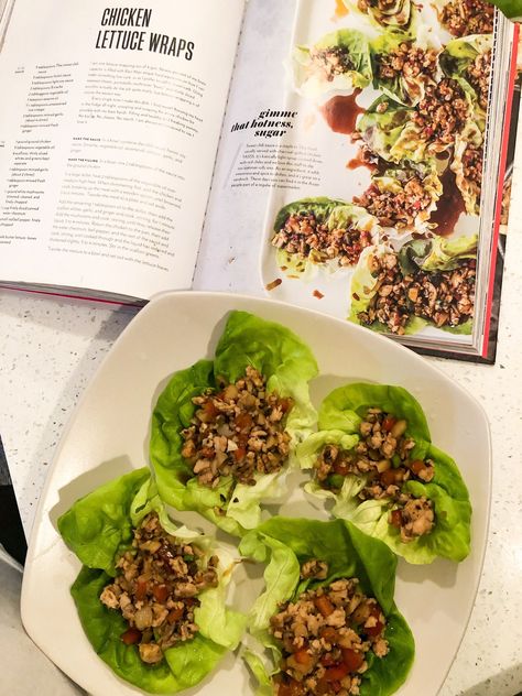 Salad Dinners, Chrissy Teigen Cookbook, Asian Entrees, Chrissy Teigen Recipes, Thai Chicken Lettuce Wraps, Chicken Lettuce Cups, Asian Lettuce Wraps, Christine Teigen, Turkey Lettuce Wraps