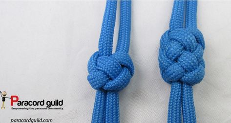 How to tie a double lanyard knot - Paracord guild Paracord Instructions, Paracord Weaving, Paracord Projects Tutorials, Splicing Rope, Paracord Uses, Lanyard Knot, Leather Braiding, Friendship Knot, Paracord Projects Diy