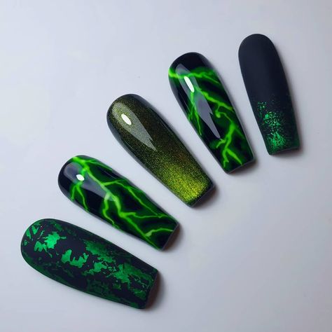 J A D E S P E N C E on Instagram: “I think we'll call these "The Elphaba Set" 🧙‍♀️🧹 💥 Custom press on nails from £15, and only 1-2 days processing time 💥 Message me to order…” Wicked Elphaba Nails, Elphaba Nails Wicked, Wicked Musical Inspired Nails, Wicked Movie Nails, Wicked Themed Nails, Wicked Musical Nails, Wicked Nails Musical, Elphaba Nails, Wicked Nails