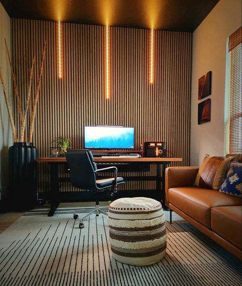 modern desk setup with wall panelling Studio Room Design, Recording Room, Chill Spot, Modern Home Offices, Home Studio Setup, Music Studio Room, Deco Retro, Gaming Room Setup, Studio Room