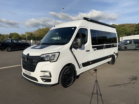 Renault Master Camper Conversion Sterling Roamer XL Ldv Convoy Conversion, Renault Master Camper Conversion, Renault Master Camper, New Motorhomes, Renault Caravelle, Scenic Renault, Diesel For Sale, Renault Master, Camper Conversion