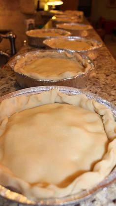 Chicken Pot Pie To Freeze, Make Ahead Chicken Pot Pie, Freeze Chicken Pot Pie, Chicken Pot Pie Freezer Meal, Freeze Chicken, Freeze Meals, Chicken Pot Pies, Homemade Chicken Pot Pie, Freezer Dinners