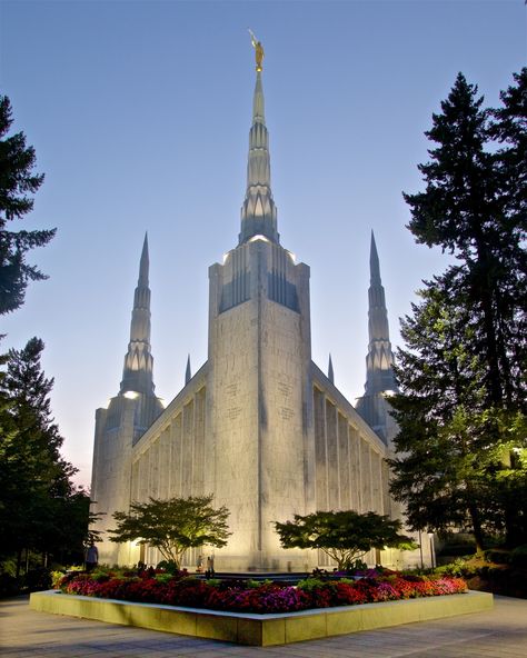 Portland Oregon Temple Photograph Gallery | ChurchofJesusChristTemples.org Portland Temple, Lds Youth, Lds Temples, Church Of Jesus Christ, Latter Day Saints, The Church, Cologne Cathedral, Portland Oregon, Barcelona Cathedral