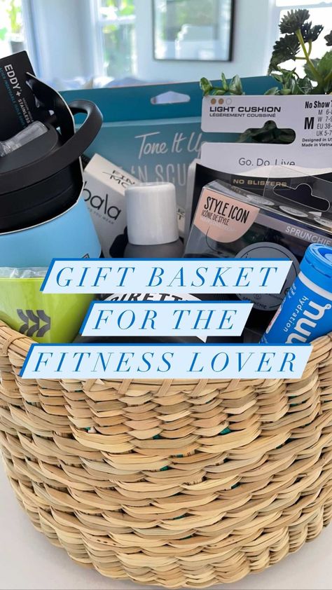 forthosewhoasked_ on Instagram: Did I make this basket for me cause it has ALL my favorites! 😜 Keep reading… A lot of us had to reinvent the gym at home and with that… Gym Basket, Workout Basket, Gym Basket Gift Ideas, Workout Gift Basket, Fitness Basket Ideas, Fitness Gift Basket Ideas, Health And Fitness Gift Basket Ideas, Post Marathon Gift Basket, Gym Basket Gift Ideas For Men