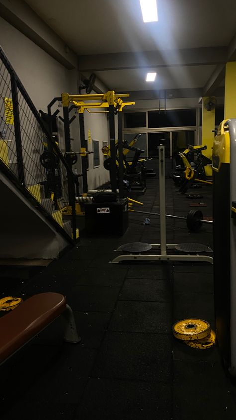 Dark aesthetic. Gym aesthetic Gym At Night, Gym Aesthetic, Quick Workout Routine, Cover Letter For Resume, Quick Workout, Cover Letter, Gym Life, Night Time, Workout Routine