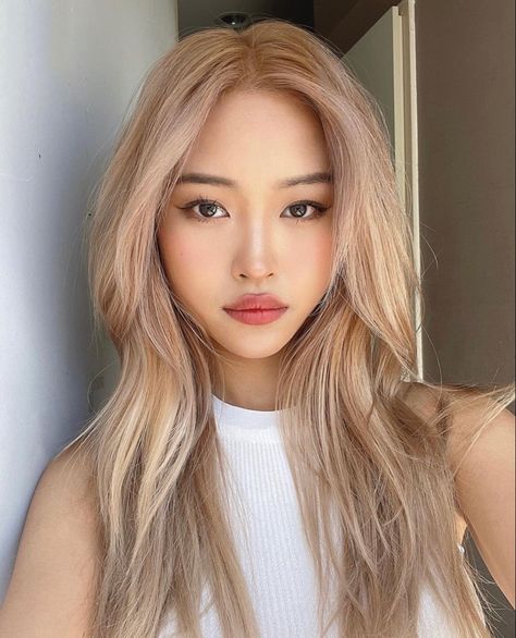 Medium Hair Korean, Korean Hairstyle Medium, Hairstyle Medium Hair, Long Hair Korean, Short Hair Korean, Korean Hairstyle Long, Korean Hairstyle Ideas, Hairstyle Short Hair, Messy Blonde Hair