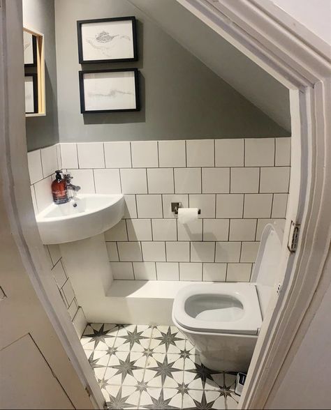 Small Attic Powder Room, Small Toilet With Shower Design, Small Triangle Bathroom Ideas, Toilet Under The Stairs Small Spaces, Under Stair Wc Ideas, Loo Under The Stairs, Toilets Under The Stairs, Small Cloak Room Ideas, Half Bathroom Under Stairs Decor