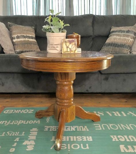 A Round Pedestal Table Gets an Amazing Makeover | SharSum Paint Oak End Tables Redo, Painted Round End Tables, Pedestal End Table Makeover, Round Pedestal Side Table, Painted Round Coffee Table, Round End Table Makeover, Painted Round Side Table, Pedestal Table Makeover, Round Side Table Makeover