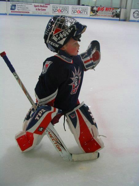 little goalies rock Hockey Rules, Sports Ideas, Hockey Kids, Rangers Hockey, Hockey Memes, Hockey Baby, Hockey Girl, Yes I Will, Hockey Humor