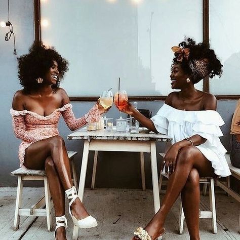 Hair Myth, Natural Hair Rules, Sisters Photoshoot, How To Grow Natural Hair, Business Photoshoot, 4c Natural Hair, Black Femininity, Black Luxury, Natural Hair Journey