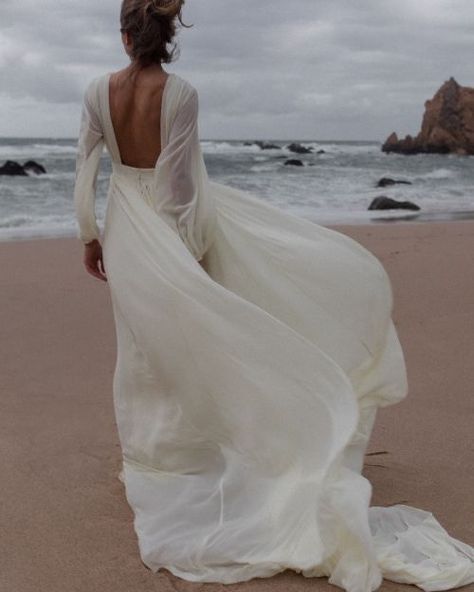 Inspo - Long Train Flying Dress Beach Wedding Gown, Long White Dress, Beach Photoshoot, Photo Images, Online Dress Shopping, Look At You, Wedding Photoshoot, Styled Shoot, Photo Inspiration