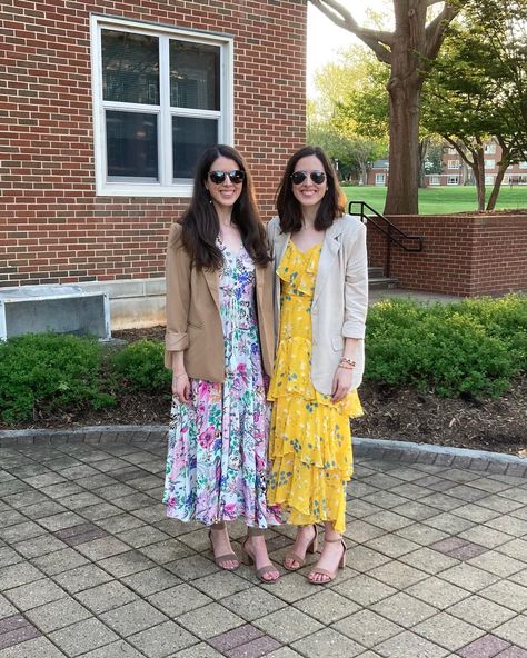 5 days of dresses! Day three- Style tip- A way to elevate your spring dresses for work is with a neutral blazer. 🌸 👉🏻Another way to style a floral maxi dress is with a neutral sweater for a skirt look. Or pair a dress with a denim jacket 📌 Comment the word “LINK” & we will send you a message with all outfit details✨ Follow our shop @leslielashae on the @shop.LTK app to shop this post and get our exclusive app-only content! #liketkit #LTKsalealert #LTKstyletip #LTKSeasonal @shop.ltk http... Spring Dresses For Work, Neutral Blazer, Floral Dress Maxi, Spring Break Dress, Neutral Sweater, Floral Dress Outfits, Women's Workwear Fashion, Neutral Sweaters, Maxi Dress Wedding Guest