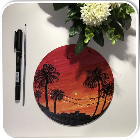 Sunset paint Wooden Signs Ideas, Sunset Dark Aesthetic, Sunset Preppy, Plate Decorating, Sunset Paint, Sunset Drawing, Painted Wooden Signs, Circle Art, Sunset Painting