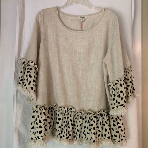 Umgee Women's Oatmeal/Cream Linen Blend Top Animal Print Ruffle & Fraying On Hems Pair This With Shorts & Sandals For A Perfect Summer Outfit! New With Tag!! Pit To Pit = 23" Length = 26" Size - M Thrift Flip Clothes Ideas, Thrift Flip Clothes, Shirt Makeover, Umgee Clothing, Mens Shirt Refashion, Cycling T Shirts, Shabby Chic Clothes, Fall Outerwear, Oatmeal Cream