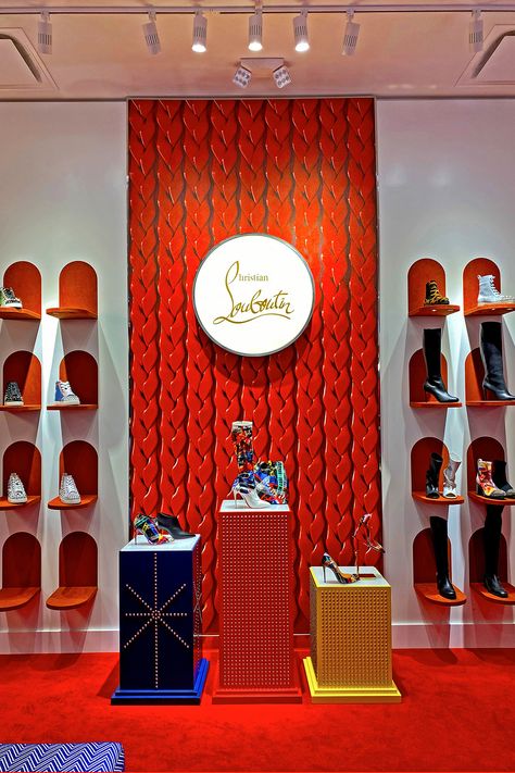 Some of you might have heard that Christian Louboutin has just opened an outlet store here state side. Well, you heard right! This is the very first Christian Louboutin Outlet in the United States and it is located at the Desert Hills Premium Outlets in Cabazon, California. It’s a short drive from Palm Springs or about an hour and a half drive from Los Angeles with no traffic. There is plenty of shopping to do out there so we usually make a whole day of it. Shoe Shop Design, Lou Boutin, Christian Louboutin Store, Luxury Mall, Red Adirondack Chairs, Mall Decoration, Show Window, Desert Hills, Christian Louboutin Outlet