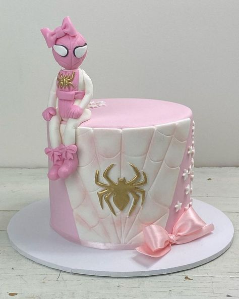 Spidergirl Cake, Birthday Spiderman, Fondant Pink, Spider Cake, Spiderman Birthday Cake, Superhero Birthday Cake, Rainbow Birthday Cake, 4th Birthday Cakes, Spiderman Birthday Party