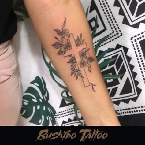 Cross Flower Tattoo For Women, Western Cross Tattoo, Girl Cross Tattoos, Cross With Flowers Tattoo, Inner Elbow Tattoos, Verse Tattoos, Cross Tattoos For Women, Saved Tattoo, Remembrance Tattoos