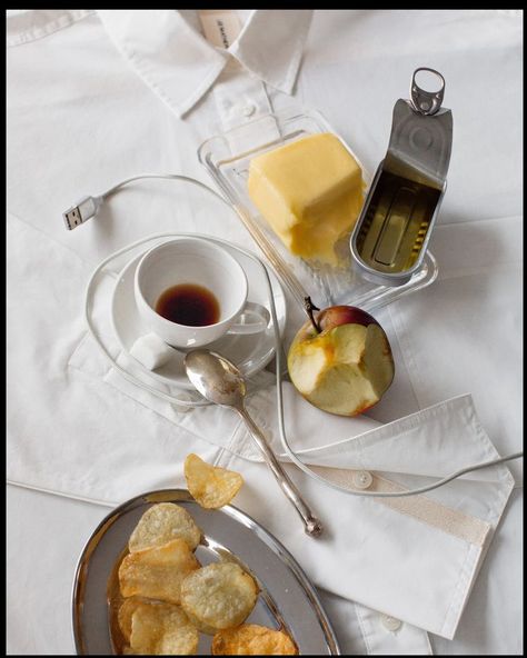 Beauty Still Life, Food Still Life, Food Art Photography, Fruit Photography, Food Concept, Prop Styling, Still Life Art, Photo Essay, Photo Styling