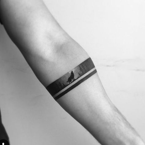 Tatoos Wrap Around Arm Men, Wolf Arm Band Tattoo, Forearm Band Tattoos Men, Masculine Tattoos Men, Simple Band Tattoo, Wrist Tattoo For Men, Arm Band Tattoos For Men, Tattoos Pulseras, Black Band Tattoo