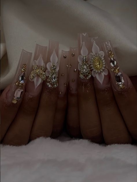 Baptism Nails Ideas, First Communion Nails, Xv Nails Champagne, Champagne Nails Acrylic Quince, Confirmation Nails, Light Pink Quince Nails Long, Quinceanera Nails Pink Butterflies, Pink Quince Nails Butterfly, Ivory Nails