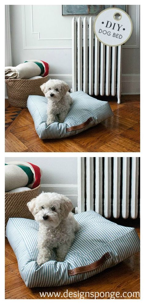 Pet Bed Free Sewing Pattern #freesewingpattern #sewingpattern #petbedfreepattern Sewing Pet Bed, Free Dog Bed Pattern, Dog Bed Patterns Free Sewing, Dog Bed Sewing Pattern Free, Dog Bed Patterns Free, Dog Bed Sewing, Homemade Dog Bed, Sew Dog Bed, Homemade Pet Beds