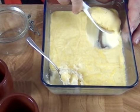 Screen Shot 2015-12-12 at 3.04.17 PM Clotted Cream Recipes, Devonshire Cream, British Foods, Tea Party Food, British Baking, Cream Tea, Clotted Cream, Dinner Appetizers, Spinach Dip