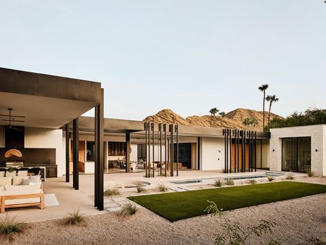 Organic Interiors, Sunken Fire Pits, Paradise Valley Arizona, 2023 Picture, Modern Courtyard, Living In Arizona, Modern Desert, Eco Architecture, Backyard Retreat