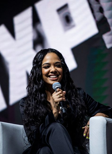 Career Lifestyle, Painting Famous, Business Woman Successful, Paintings Famous, Tessa Thompson, Beautiful Weather, Pretty Females, The Orator, December 8