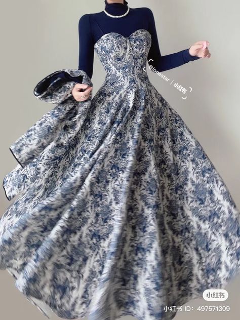 Modest Dresses Casual, Fairytale Dress, Blue And White Dress, Glam Dresses, Mode Vintage, Classy Dress, Modest Dresses, Fancy Dresses, Ball Dresses