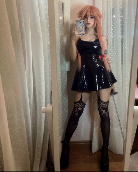 Yuno Gasai Outfit, Yuno Gasai Black Dress, Future Diary Cosplay, Ayano Cosplay, Yuno Cosplay, Yuno Gasai Cosplay, Pink Cosplay, Gasai Yuno, Yuno Gasai