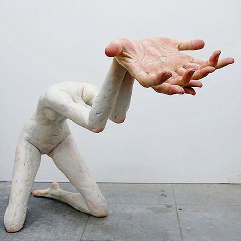 'Islet of Asperger Tyoe IV' Xooang Choi (2008) #hands #handsculpture #arte #xooang #choi…" Arte Peculiar, Art Et Illustration, Wow Art, Sculpture Installation, Figurative Sculpture, Surreal Art, Art Plastique, Clay Art, Installation Art