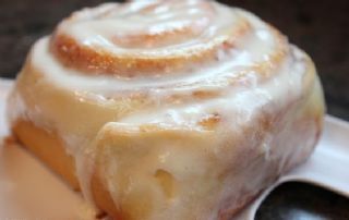 Main Street Bakery Cinnamon Rolls Recipe recipe - from the DISNEYLAND RESORT INSPIRE COOKBOOK Family Cookbook Disney Main Street, Cinnamon Roll Recipe Homemade, Disney World Food, Diner Recipes, Cinnamon Rolls Recipe, Sweet Roll, World Recipes, Rolls Recipe, Cakes And More