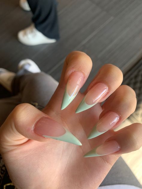 Sage Green Stiletto Nails, Green Stilletto Nails, Stiletto Nails Green, Green Stilleto Nails, Green Stiletto Nails, Matte Stiletto Nails, White Stiletto Nails, Kylie Nails, Stilleto Nails Designs