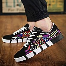 Summer Trainers, Mens Canvas Shoes, Summer Sneakers, Print Sneakers, Dolce E Gabbana, Trendy Sneakers, Casual Sport Shoes, Mens Spring, Spring Shoes