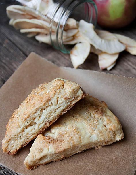 Dried Apple and Cream Cheese Scones Apple Scones Recipe, Cream Cheese Scones, Cream Scones Recipe, Apple Scones, Apple Cream Cheese, Cheese Scones, Scones Recipe, Apples And Cheese, Baking Muffins