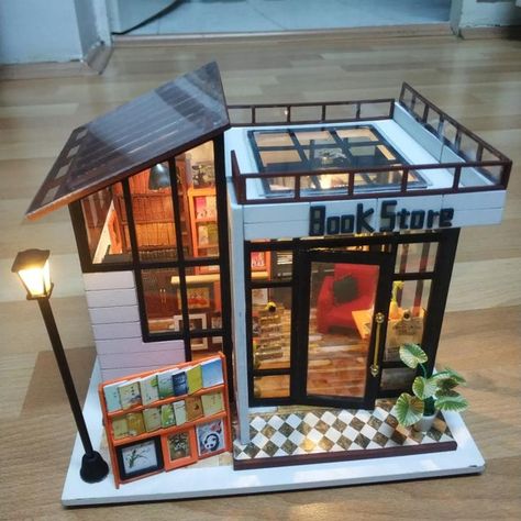 Retail Store Layout, Bookstore Design, Books Pictures, Nick Nacks, Concept Models Architecture, Store Layout, Felt Crafts Diy, Small Cafe, Miniature Book