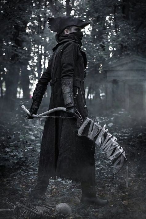 Bloodbourne Hunter Bloodborne, Bloodborne Cosplay, Bloodborne Art, Old Blood, Soul Game, Photographer Instagram, Demon Souls, Armored Core, Bloodborne