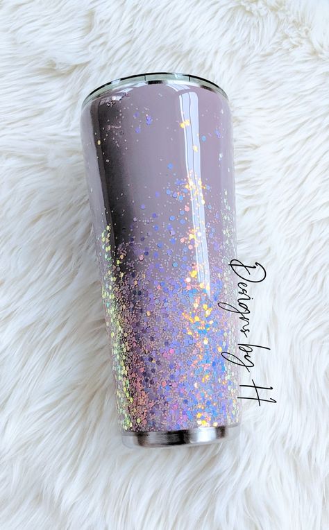 Purple Tumbler Cup, Purple Epoxy Tumbler, Purple Glitter Tumbler, Purple Tumbler, Purple Tumbler Ideas, Custom Tumbler, Glitter Epoxy Tumbler, Glitter Tumbler Ideas, Purple Cups