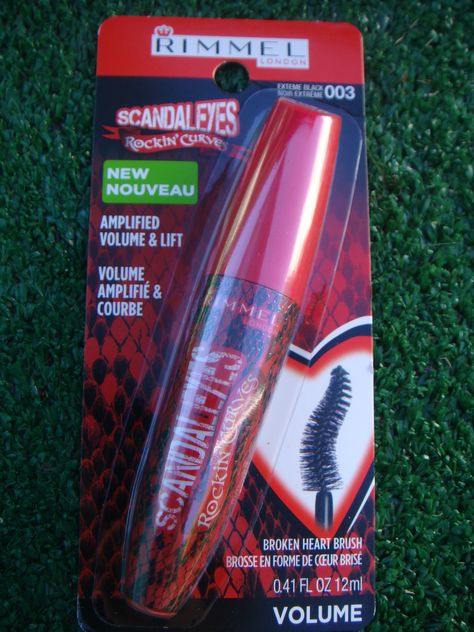 Rimmel London Scandaleyes Rockin' Curves Mascara in Extreme Black. New broken heart-shape brush. Creating curves and adding volume. #Rimmel #RockinIt #ModaVoxBox Complimentary from @influenster Extra Dry Skin, Rimmel London, Hair Food, Moisturizer For Dry Skin, Rimmel, Lip Liner, Heart Shape, London, Quick Saves