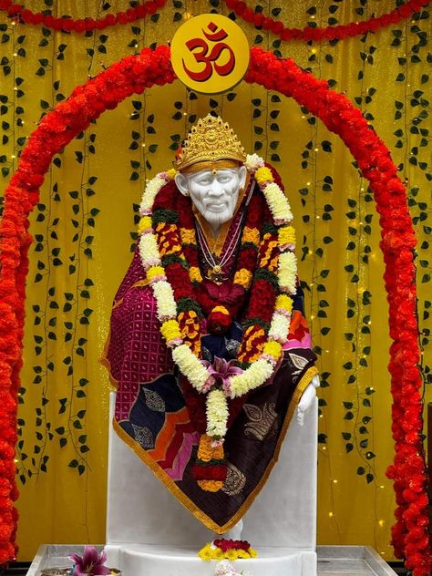 Saibaba Wallpapers Full Hd, Shirdi Sai Baba Images, Sai Nath, Gods Art, Shirdi Sai Baba, Murugan Wallpapers, Shirdi Sai Baba Wallpapers, Boy Wallpaper, Sai Baba Hd Wallpaper