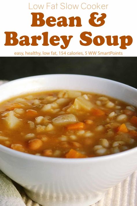 An easy low fat Slow Cooker Bean Barley Soup - healthy and satisfying - that comes together in minutes and can simmer in the crock pot for hours. Only 154 calories and 5 WW Freestyle SmartPoints! #slowcookerbeanbarleysoup #crockpotbeanbarleysoup #beanbarleysoup #soup #slowcooker #crockpot Bean And Barley Soup Recipe, Bean And Barley Soup, Barley Recipes, Slow Cooker Beans, Ww Food, Pescetarian Recipes, Homemade Soups, Crockpot Ideas, Beef Barley