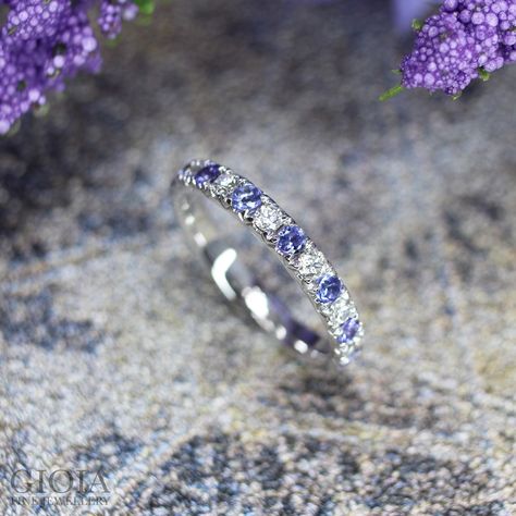 Tanzanite Wedding Band, Tanzanite Wedding Ring, Engagement Rings Tanzanite, Fantasy Wedding Rings, Gemstone Engagement Rings Sapphire, Designing Jewelry, Tanzanite Rings, Amethyst Wedding Rings, Tanzanite Engagement Ring