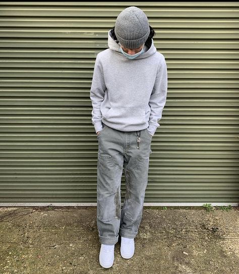 Vintage Fits Men, Grey Pants Outfit Men, Gray Cargo Pants Outfit, Hoodie Reference, Carhartt Outfit, Cargo Pants Outfit Men, Grey Pants Outfit, Messy Clothes, Vest Outfits Men