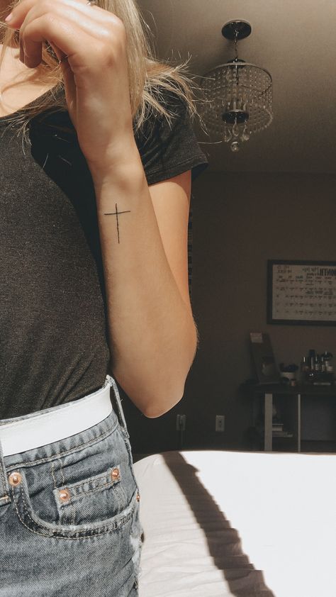 Cross On Side Of Wrist Tattoo, Cross On Wrist Tattoo For Women, Fine Line Cross Tattoos For Women, Wrist Cross Tattoos For Women, Cross Tattoos For Women On Wrist, Cross Tattoos For Women On Arm, Tattoos For Women Cross, Cross Wrist Tattoos For Women, Cross On Wrist Tattoo