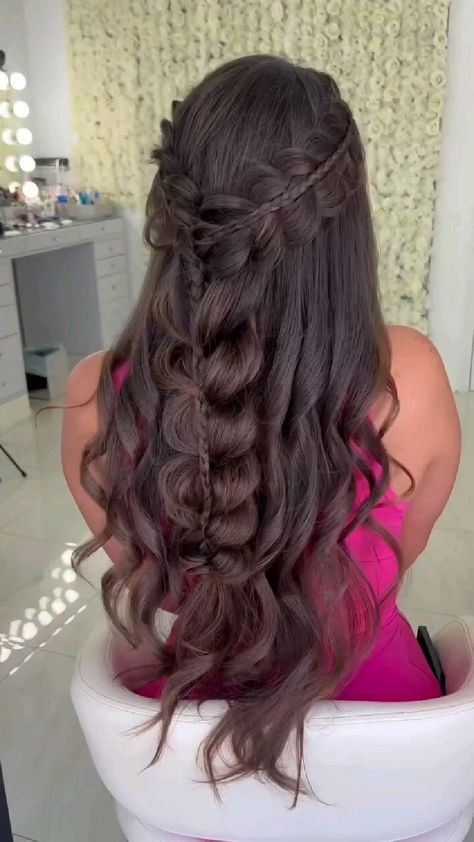 Easy Braid Hairstyle, Easy Bun Hairstyles For Long Hair, Everyday Hairstyle, Messy Waves, Hair Style Vedio, Cute Quick Hairstyles, Easy Hairstyles For Thick Hair, Hairstyle Idea, Easy Bun Hairstyles