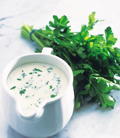 _Parsley-sauce Making White Sauce, Parsley Sauce, White Sauce Recipes, Delicious Magazine, Duck Sauce, Gravy Sauce, Macaroni Cheese, White Sauce, Cream Sauce