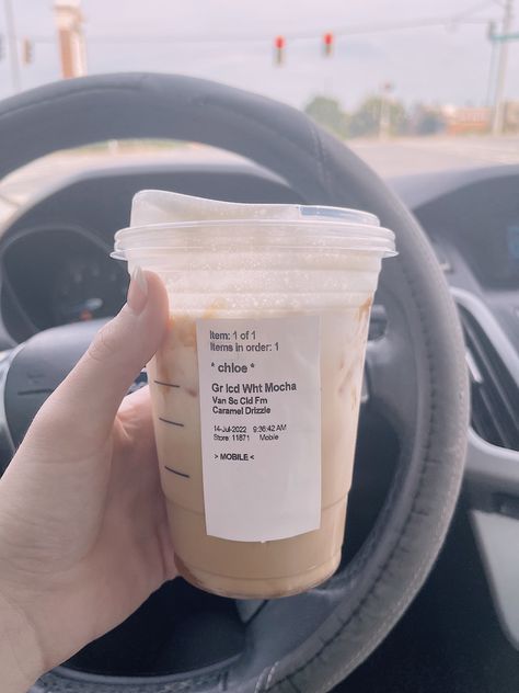 Chai Latte Starbucks, Chai Tea Latte Starbucks, Iced White Chocolate Mocha, Fall Starbucks, Mocha Drink, Iced White Mocha, Iced Chai Tea Latte, Starbucks Mocha, Starbucks Order