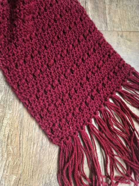 Crochet V Stitch Scarf, Easy Crochet Scarf Pattern Free Simple, Simple Scarf Crochet Pattern Free, Free Crochet Scarf Patterns Easy Simple, Crochet Scarf Patterns Free, Crochet Scarf Pattern Free Easy, Winter Scarf Pattern, Crochet Scarf For Beginners, Chunky Crochet Scarf