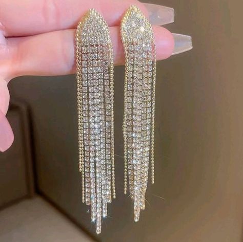 Rhinestone Tassel Drop Earrings Nwt Gold-Tone Rhinestones Tassel Earrings Post Back Drop Earring Eardrop Height - 3.7" Eardrop Width - 0.6" Measurements Are Measured By Hand. Therefore Measurements Could Be Off By A Point Or Two. Pearl Teardrop Earrings, Faux Pearl Earrings, Face Earrings, Alloy Earrings, Back Drop, Tassel Drop Earrings, Hanging Earrings, Women's Boutique, Rhinestone Jewelry