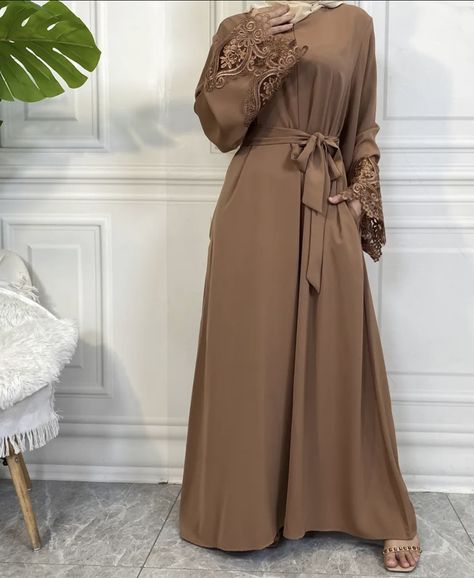 We have 5 other beautiful colours available in this abaya. Abaya Noir, Habits Musulmans, Elegant Hijab, Abaya Kimono, Purple Mauve, Islamic Dress, Mode Abaya, Brown Chocolate, Lace Cuffs